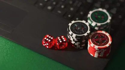 dice-g6c1d431b3_640